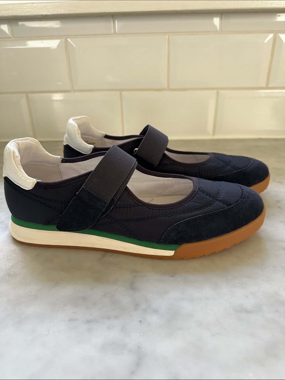NEW Sofft Sport Mary Jane Sneaker Size 11M
